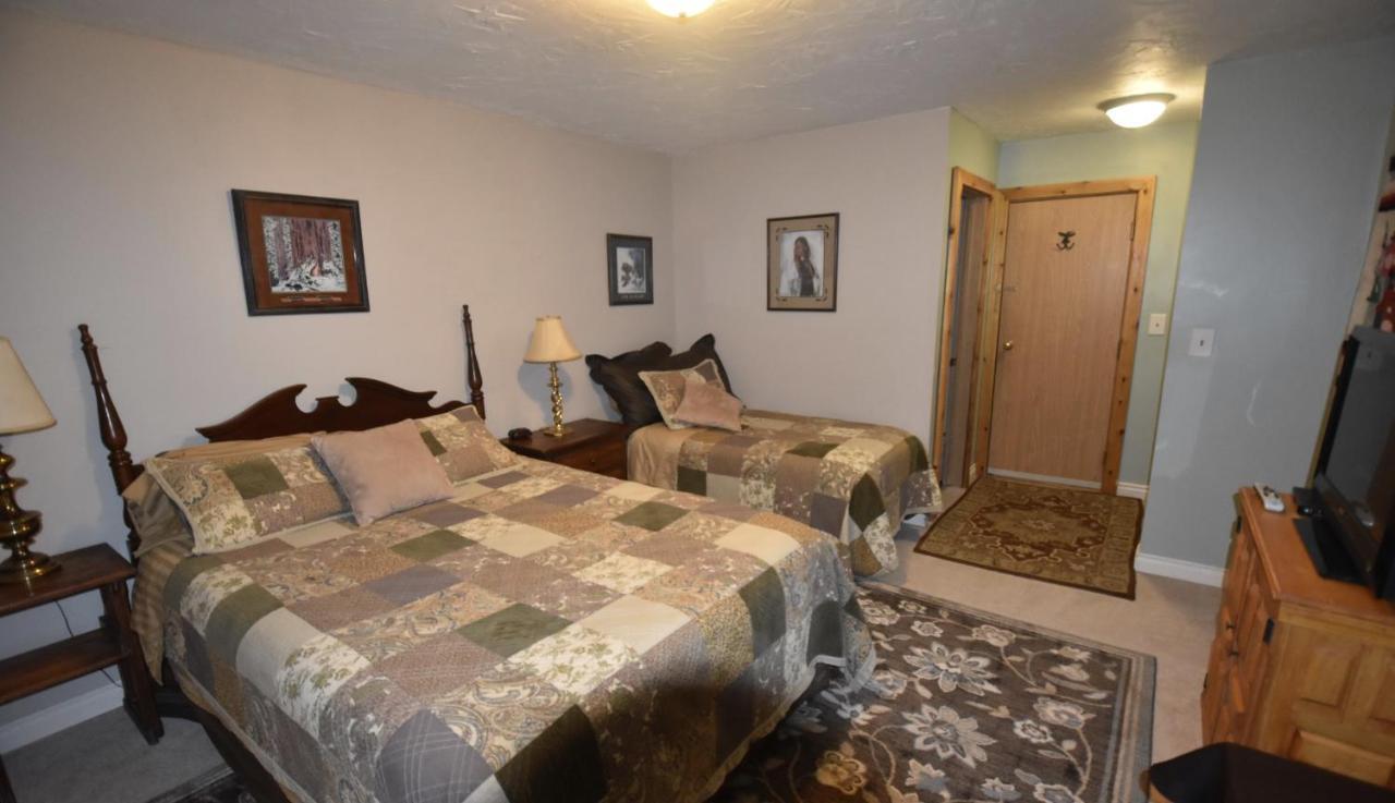 Alaska Grizzly Lodge Фэрбанкс Экстерьер фото