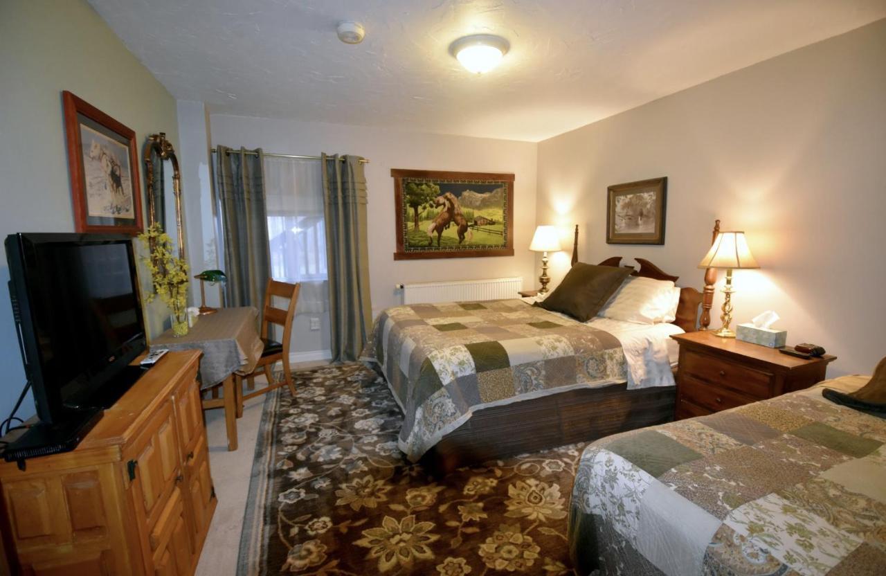 Alaska Grizzly Lodge Фэрбанкс Экстерьер фото